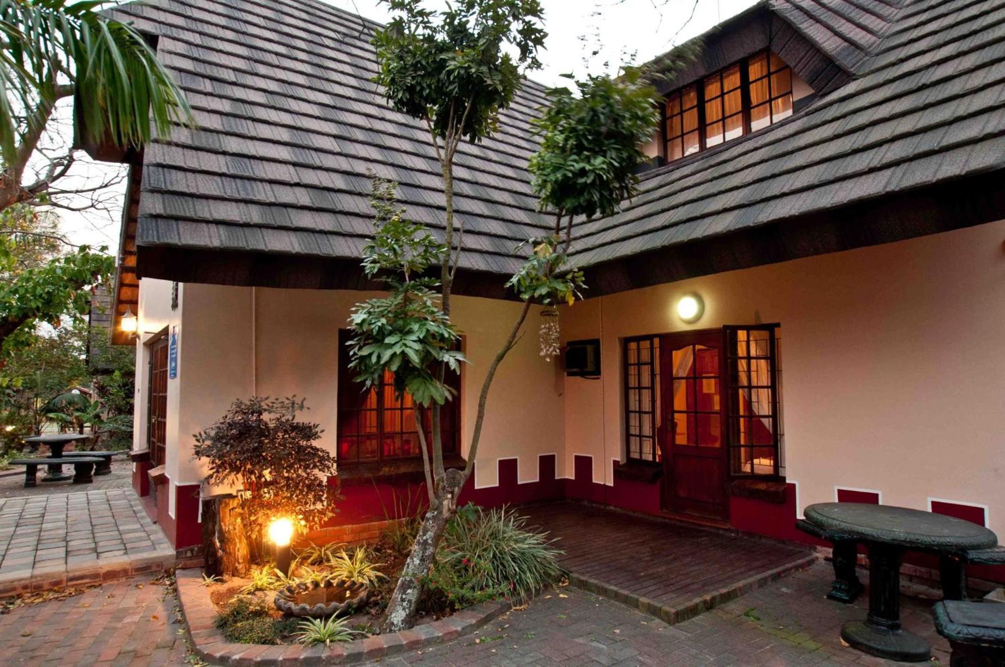 Woodpecker Inn Richards Bay Eksteriør bilde
