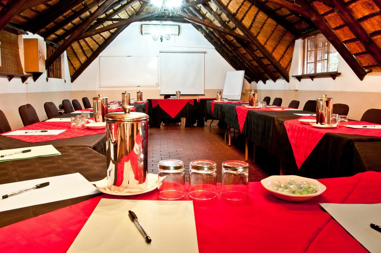 Woodpecker Inn Richards Bay Eksteriør bilde